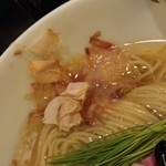 フスマにかけろ 中崎壱丁 中崎商店會1-6-18号ラーメン - THE TEIGAKU～冷やしかけそば～