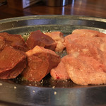 ホルモン青木 亀戸店 - ハツとおっぱい 新鮮