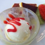 一層樓 - ランチコース　デザート　チーズケーキ