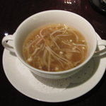 中国料理 四川 - 三種肉入りフカヒレスープ