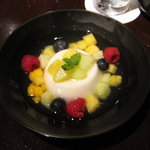 中国料理 四川 - 杏仁豆腐