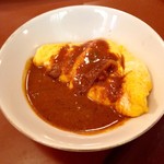 レストランZOO - ある日のランチメニュー(¥800)から
ビーフオムレツ
見事な半熟具合！かかっている自家製ブラウンソースも美味！