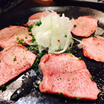 炭火焼肉 やまもと - 牛タン