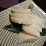 蕎麦酒房 あうん　板わさ600 円