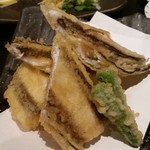 あうん - 蕎麦酒房 あうん　キスの天麩羅？750 円