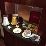 Sheraton Skyline Hotel London Heathrow - ドリンク写真: