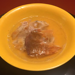 なかむら - 残った皮と骨に湯を注ぎ頂きます。