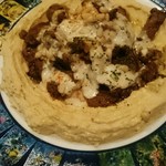 デビッド・デリ - このフムスはお肉付き