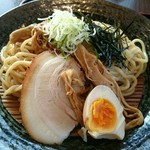 麺処田ぶし - 本家田ぶしつけ麺    麺は少なめ