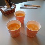 ジェーシービー・ラウンジ - オレンジジュース