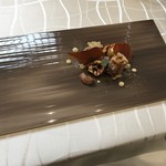 クイントカント - 子羊のストゥファート 茄子とチョコ ピマンデスペレット