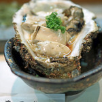 寿司栄 - 徳島の岩牡蠣の摘み