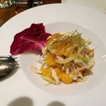 ロステリア・ディ・トシ - フェンネルと鶏の胸肉とオレンジのサラダ