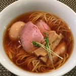 らぁ麺やまぐち - 「料理」リニューアルしてもスープのコクと旨味は最高！！