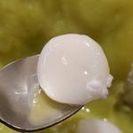 目白 志むら - トッピングの白玉団子は弾力に富んでモッチモッチな食感でした。