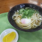 三角茶屋豊吉うどん - 温玉うどん290円