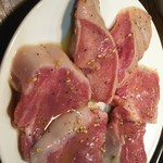 七輪ホルモン焼きもつ鍋 まことや  - タン