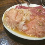 七輪ホルモン焼きもつ鍋 まことや  - ホルモン盛り合わせ