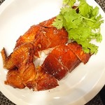 SEN YO - 丸鶏のパリパリ揚げ：脆皮炸鶏