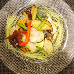 SEN YO - アオリイカ、季節野菜の岩塩炒め