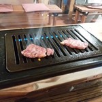 与那国丑牧場 肉人 - 