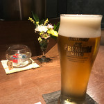旬彩和食 籠る 別庭 - 生ビール／プレミアムモルツ 580円。