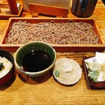 板蕎麦 香り家 - 野菜の天ぷらそば切り（細いそば）