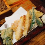 板蕎麦 香り家 - 野菜の天ぷら