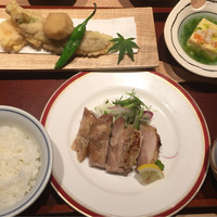 個室処 稲田屋はなれ 八重洲店 - 