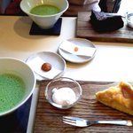 Kafe Soyo - 奥は抹茶とベイクドショコラです。