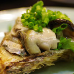 大衆料理　川治 - 天然岩牡蠣
