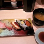 Sushi Yuuraku - 季節の五貫盛　800円