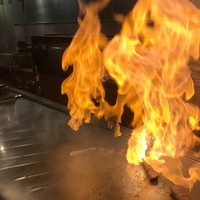 京風鉄板 はせ川 - ファイヤー！