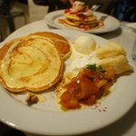 ジェイエス パンケーキカフェ - Apple Cinnamon pancake