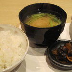 Kappou Ootagawa - ごはん　味噌汁　漬物