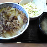 吉野家 - 2011/02/17　牛丼＋味噌汁コールスローセット500円