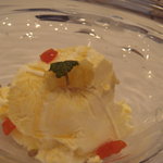 ブラッスリー ラルドワーズ - 