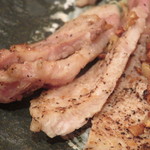 とんかつ マンジェ - ポークガーリック(断面)