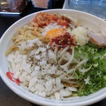 まるとん本舗 - まるとんまぜそば(850円)