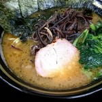 家系ラーメン王道 いしい - 