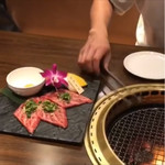 和牛焼肉ブラックホール - 