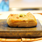 くろぎ - 自家製胡麻豆腐陶板焼き