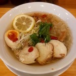 麺処 太陽 - 塩麹ラーメン(600円)