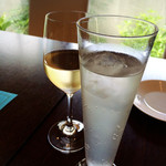 ステラ カデンテ - 白ワインとソフトドリンクで乾杯♪