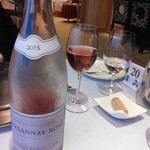 にっぽん丸 - （１日目　夕食）マルサネ・ロゼ（ブルゴーニュ）。