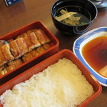 【（特）うな重　３３４０円】