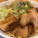 中村商店 - チャーシューは美味しかった