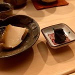 日本橋蛎殻町 すぎた - 鮑と肝