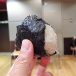 おむすび まるさんかく - 紅鮭