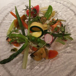 シロガイ、タコ、フォアグラ、サーモン、地場野菜